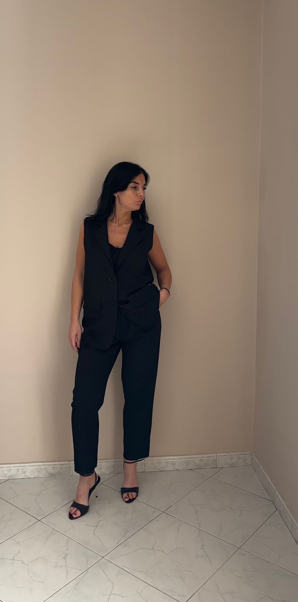 Tailleur Gilet da Donna- Eleganza Moderna e Chic