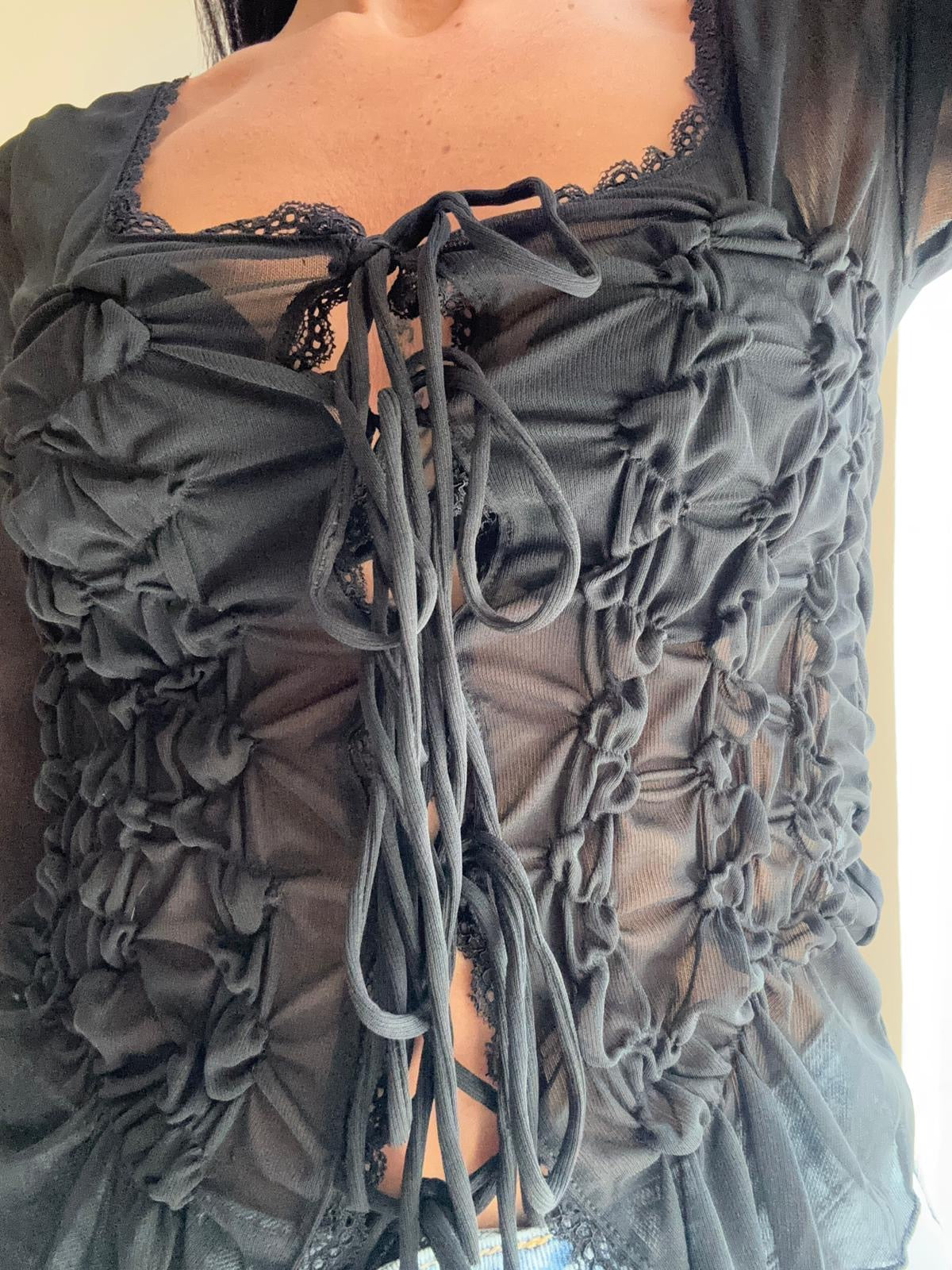 Maglietta Sheer da Donna- Effetto Trasparente e Trendy